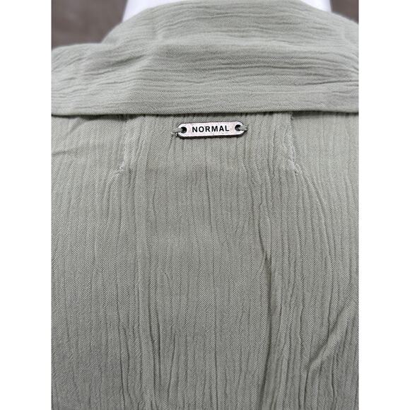The Normal Brand Top Womens Large Ezra Cropped Short Sleeves Sage Green Sheer - Picture 6 of 11
